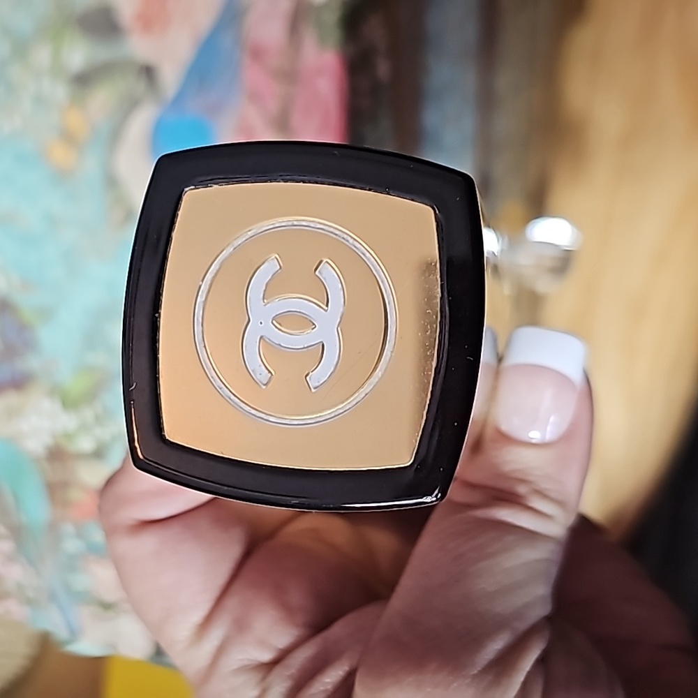 Chanel N5 Refillable Perfume Bottle View 3